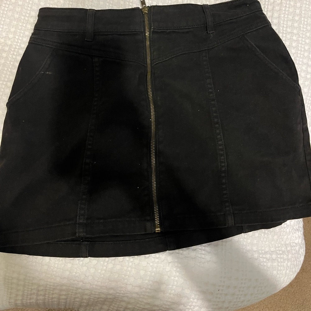 PacSun black skirt